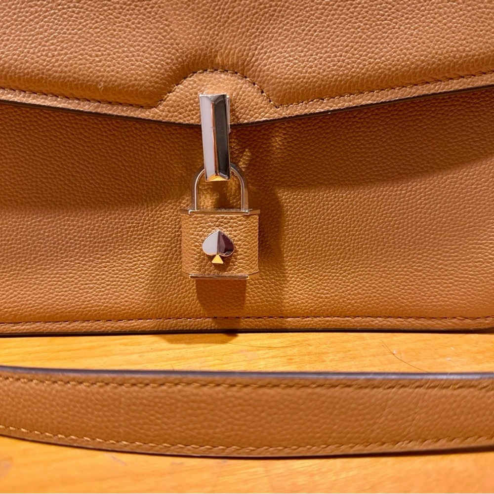Tan/ Camel Kate Spade crossbody/ shoulder bag - Picture 2 of 8